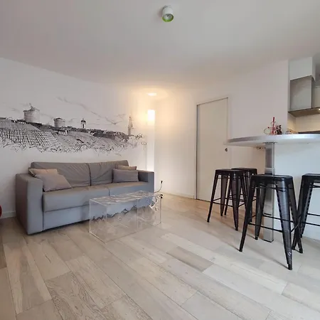 Les Saints Peres Pres Du Vieux Port Apartment La Rochelle  Exterior photo
